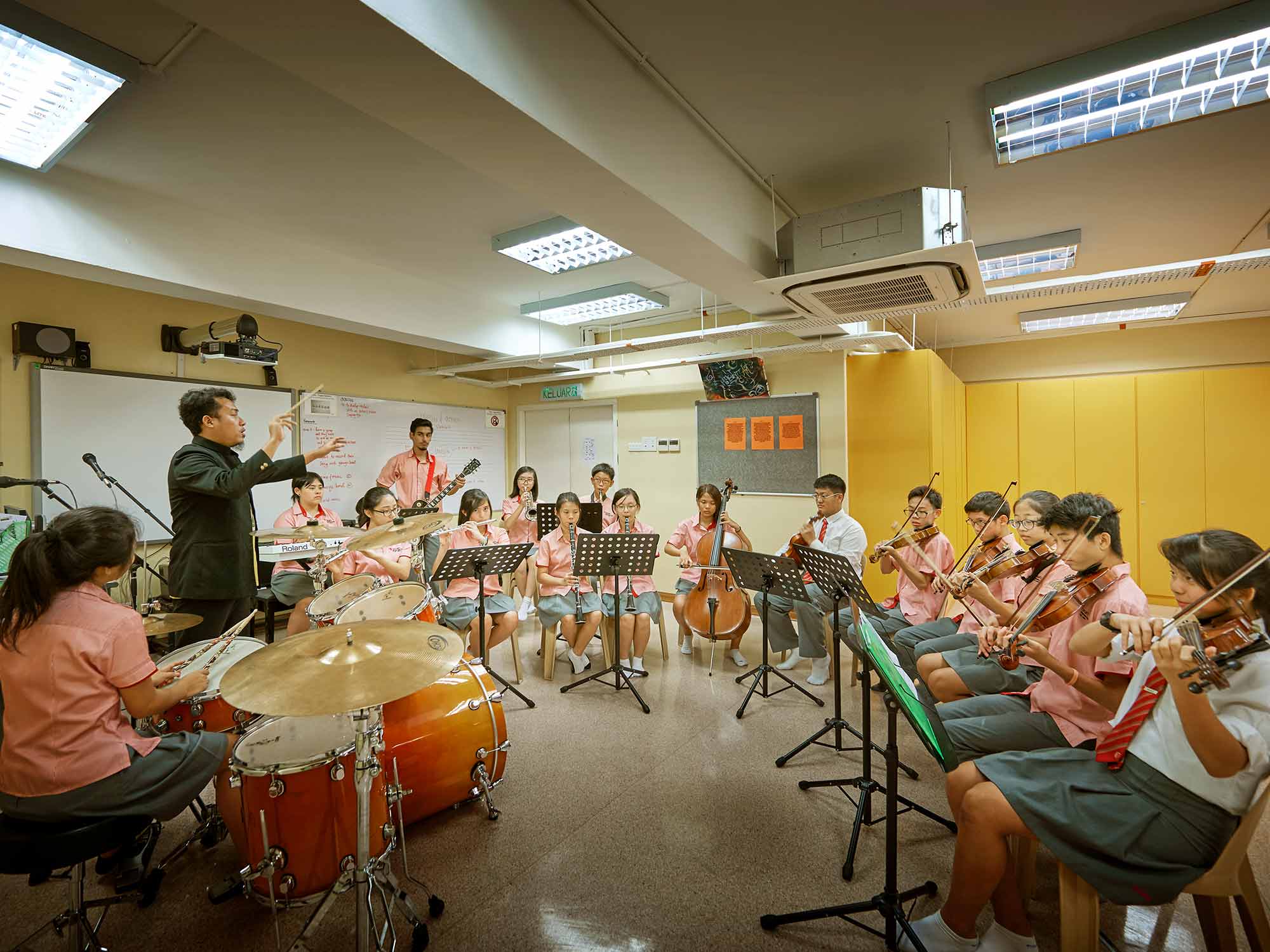1728353934_TISKL_music_room.jpg