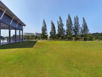 4_school lifestyle_3_Facility_School Field.jpg